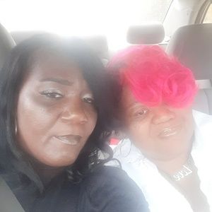 Meet your Posher, Christa